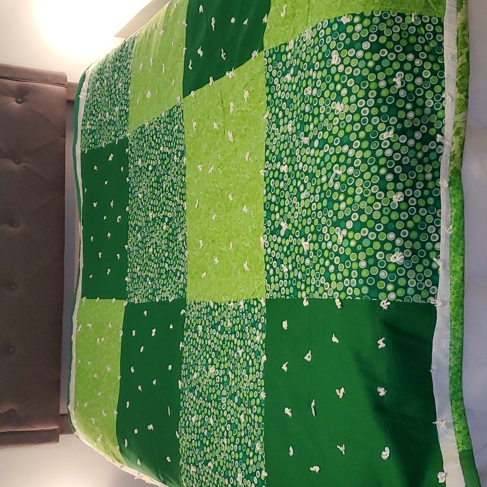 Handmade Quilt - "Green Apple🍏"